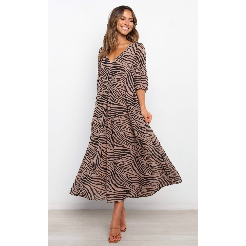 NWT Petal+Pup Exclusive Latiana Mocha Midi Dress Zebra Print Size 10